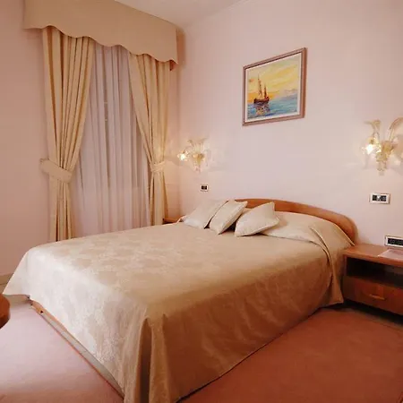 Hotel Deis 4*